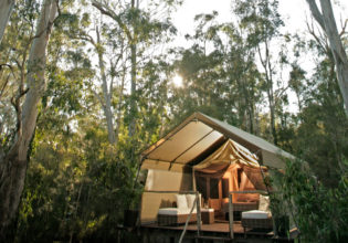 Paperbark Camp in Jervis Bay.