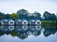 Lakeside Villas, Crittenden Estate.
