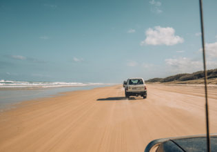 15 sand-driving tips to save your Fraser Island bacon