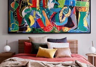 Guest bed at Bendigo Ernest Hotel