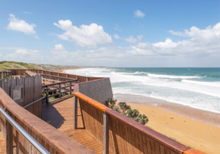 Logan's beach lookout