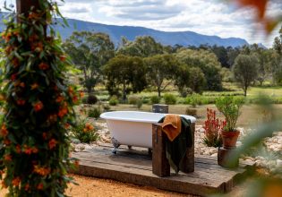 Nook on the Hill in Grampians