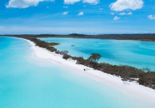Tasman Venture at Wathumba Creek.(Image: Tourism and Events Queensland)