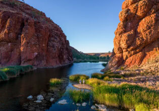 the spectacular view of Glen Helen Gorge