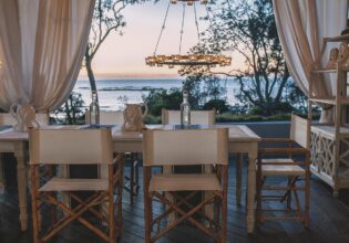 Barellen Beach Side Deck