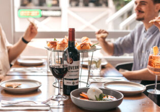 A group dines at Il Vento, Mooloolaba