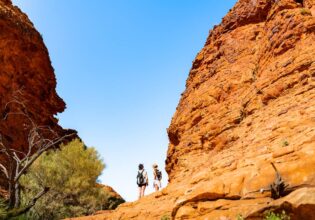 Two women on an Intrepid Red Centre tour from Alice Springs to Uluru