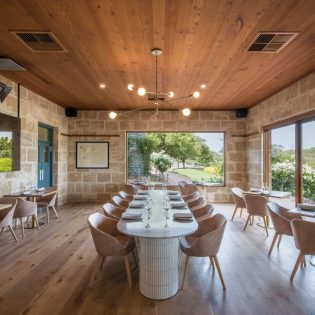 Beautifully set tables at Maxwell Wines in McLaren Vale.