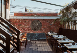 al fresco dining at Rufio, St Kilda