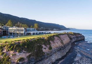 A guide to the best bars and pubs in Wollongong